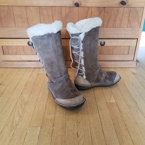 Sorel Suede Winter Boots. Sz 5.5